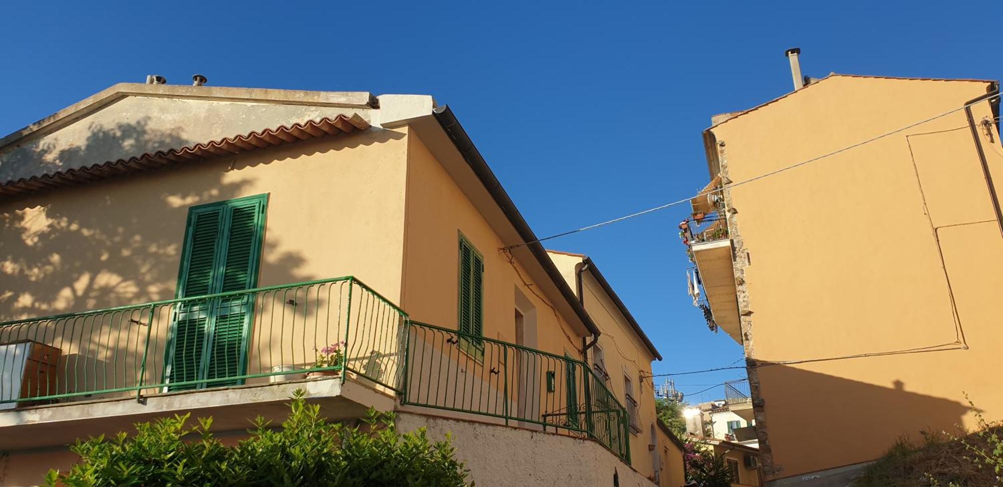 Casa Maddi Casa Vacanze Con Vista Mare Vicinissima Al Centro كابوليفيري الغرفة الصورة