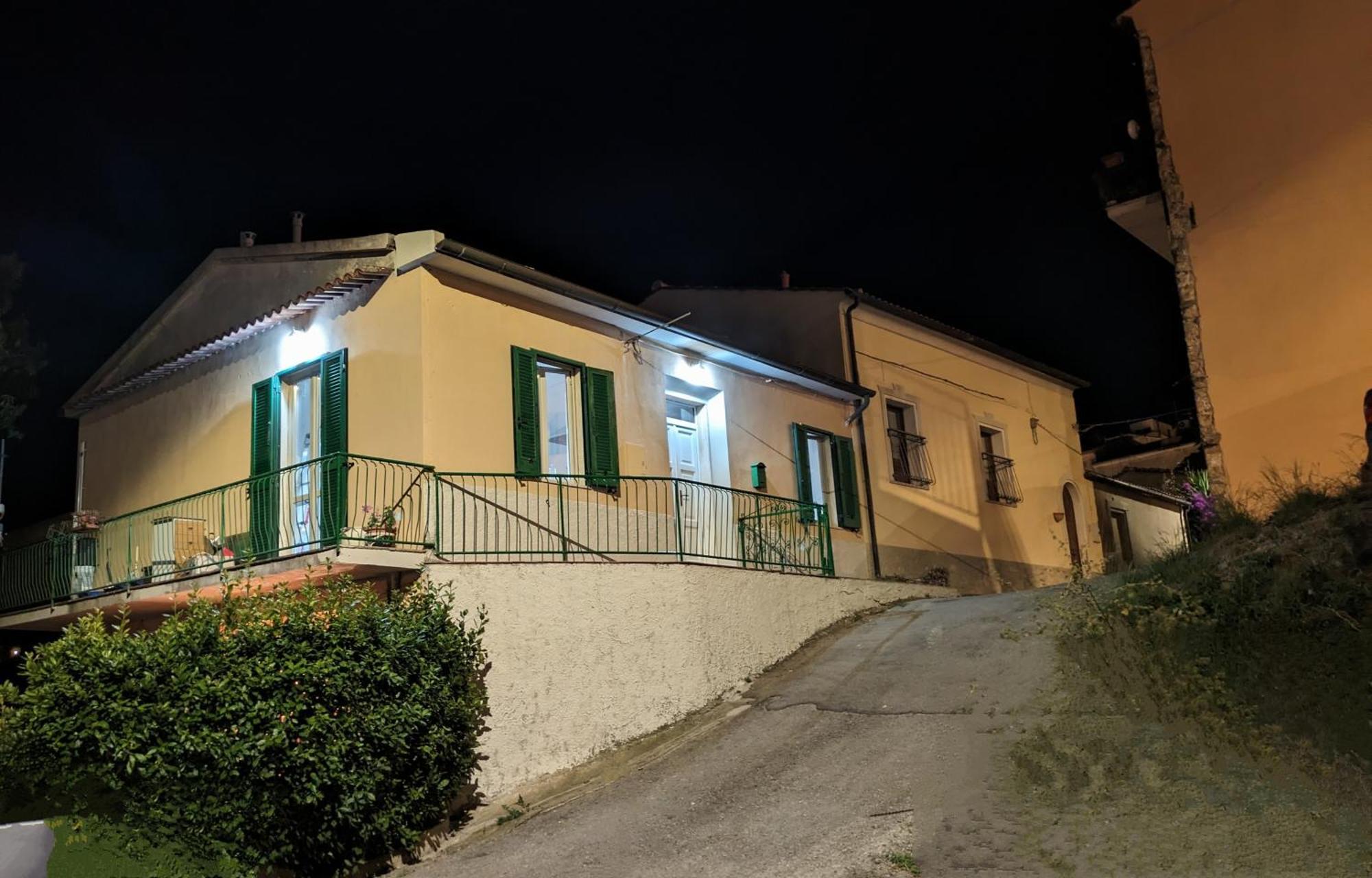 Casa Maddi Casa Vacanze Con Vista Mare Vicinissima Al Centro كابوليفيري المظهر الخارجي الصورة