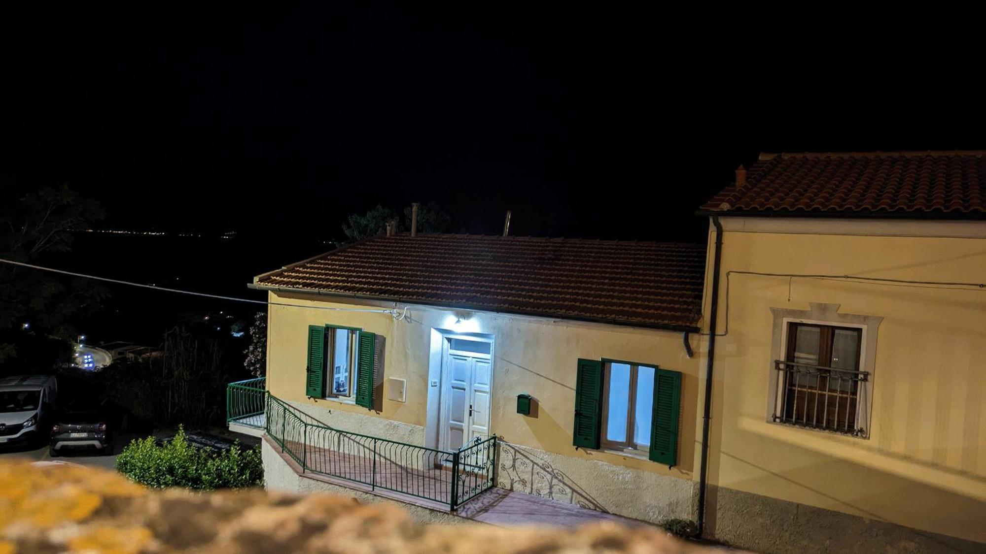 Casa Maddi Casa Vacanze Con Vista Mare Vicinissima Al Centro كابوليفيري المظهر الخارجي الصورة